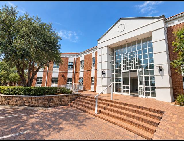 412M² OFFICE TO LET IN FOURWAYS